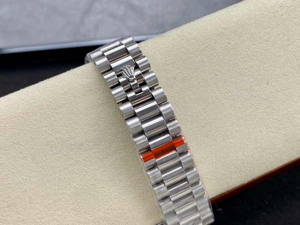 激安ロレックス着用イメージ